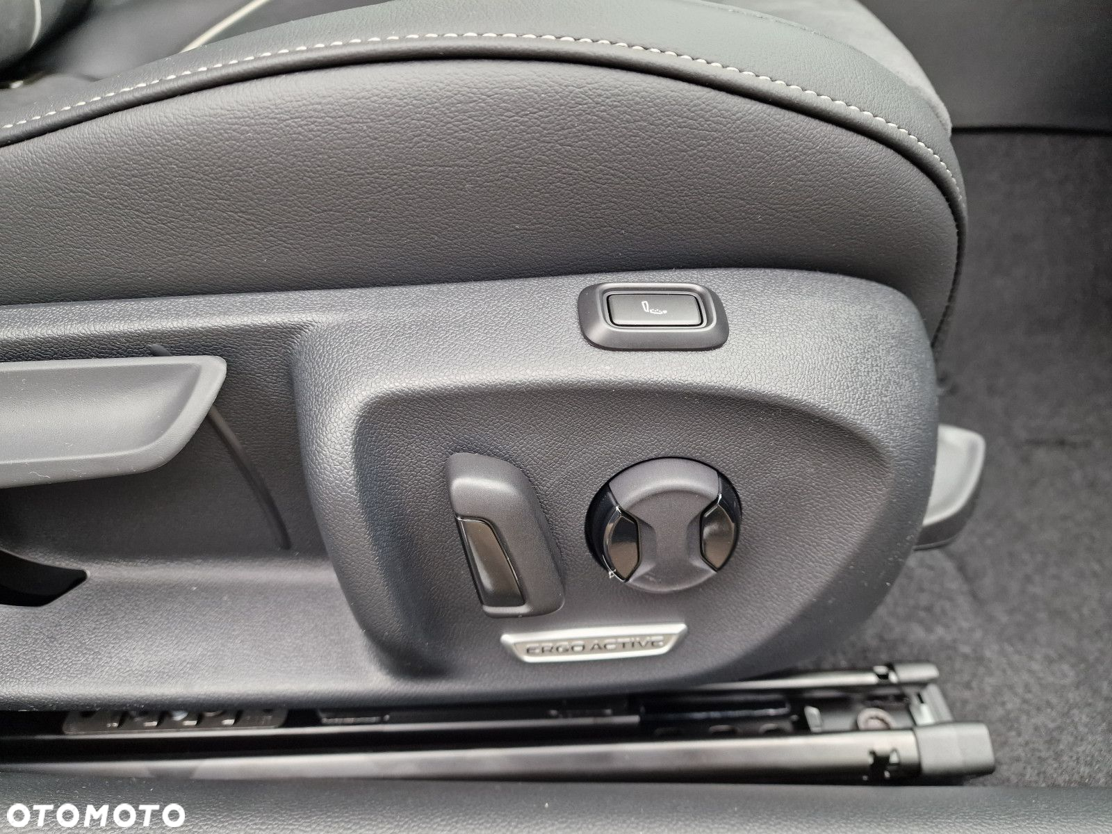 Volkswagen Passat - 18
