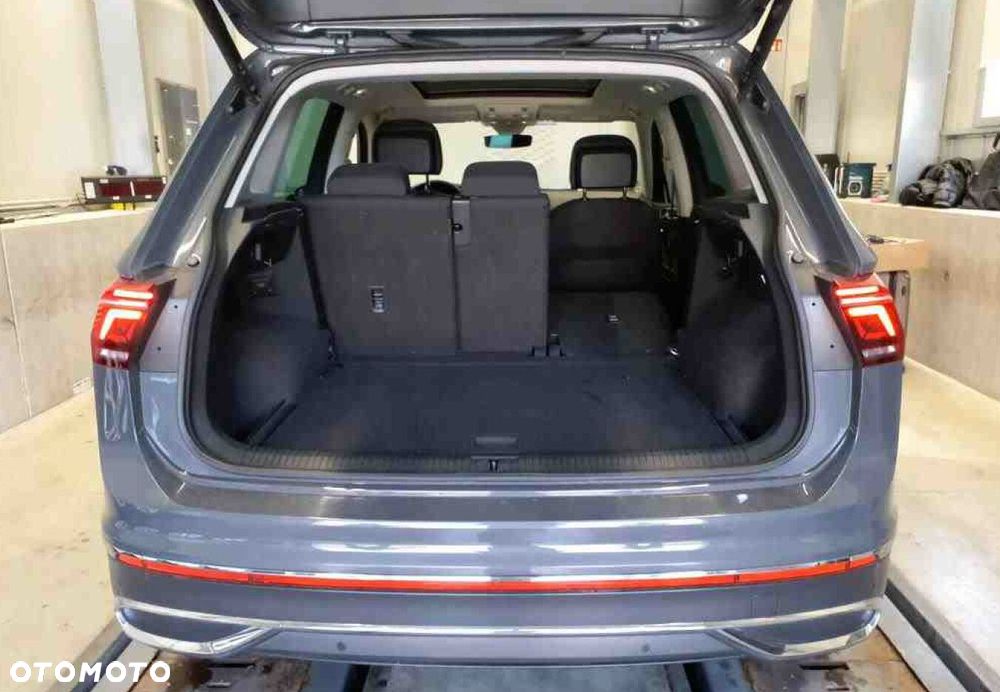 Volkswagen Tiguan - 7