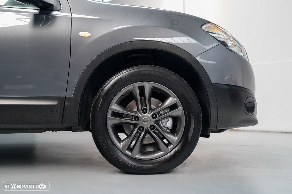 Nissan Qashqai 1.6 dCi N-Connecta - 11