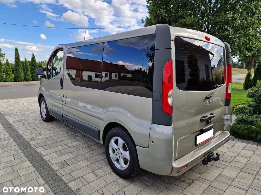 Opel Vivaro - 4