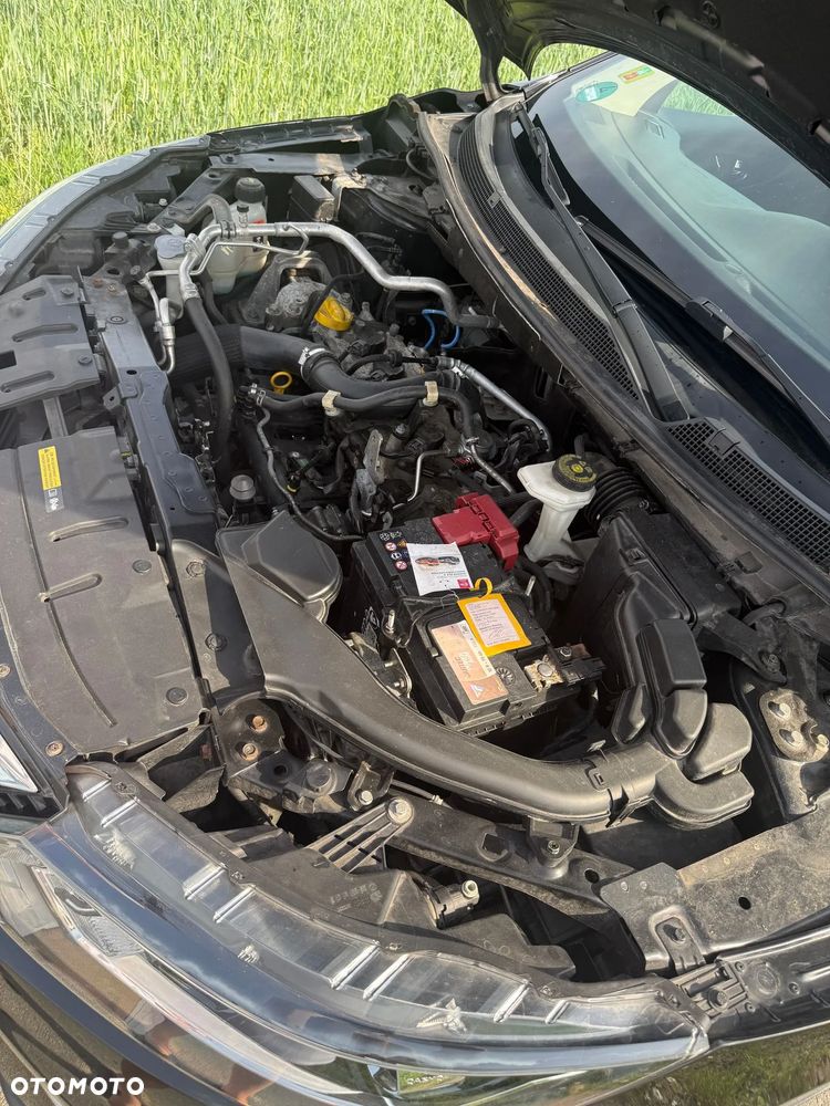 Nissan Qashqai 1.2 DIG-T N-Connecta Xtronic - 17