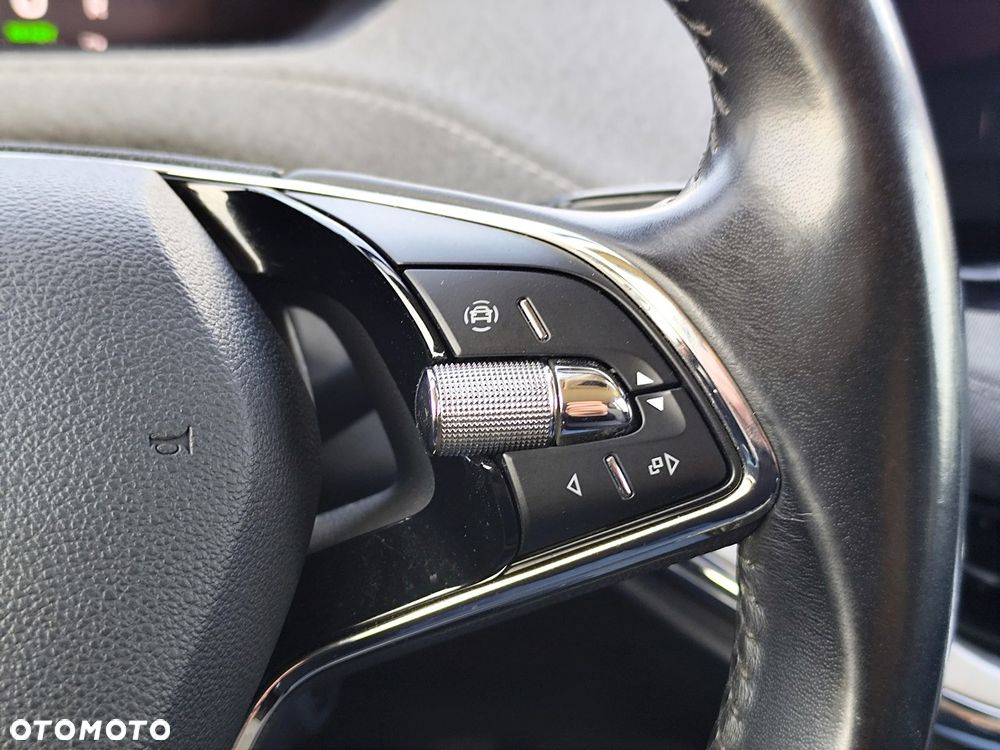 Skoda Enyaq 60 62kWh Clever - 23