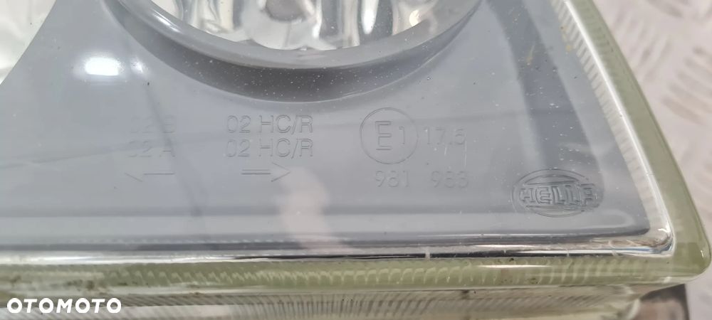 Nissan Terrano II Lampa Lewa Prawa Przód Przednia - 14