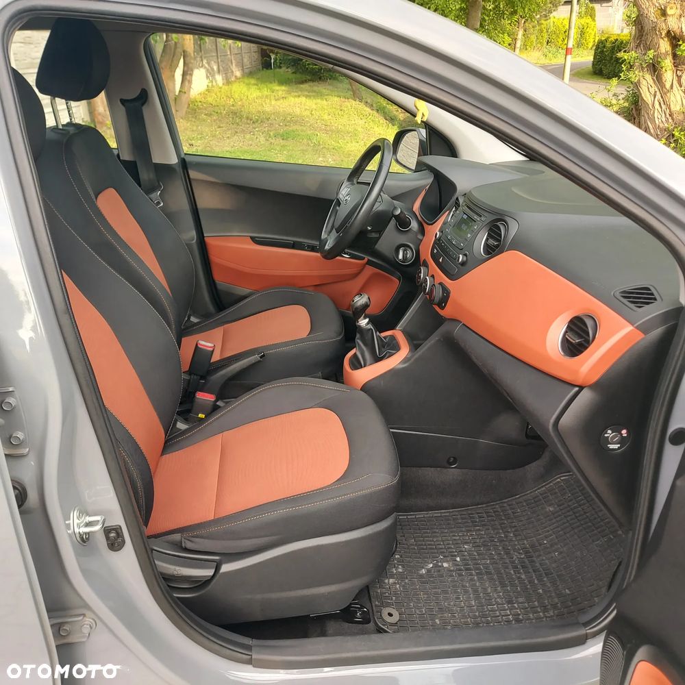 Hyundai i10 1.0 GO+ - 10