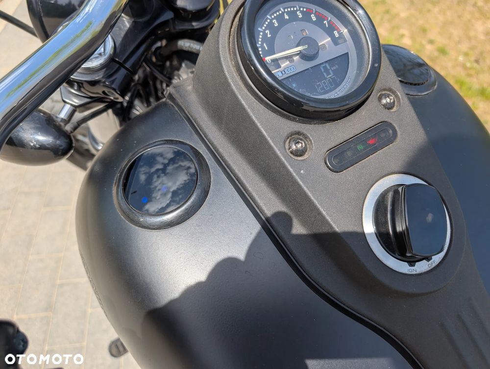 Harley-Davidson Dyna Street Bob - 10