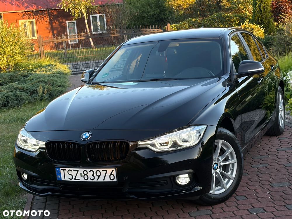 BMW Seria 3 320d - 12