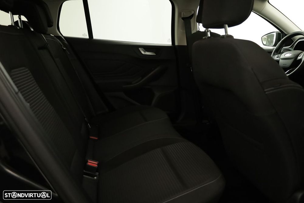 Ford Focus SW 1.0 EcoBoost MHEV Active X - 22