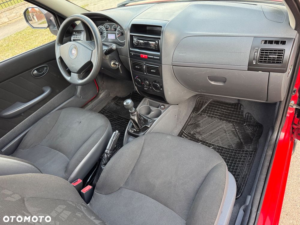 Fiat Strada Working - 8