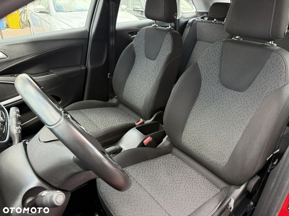 Opel Crossland X - 16