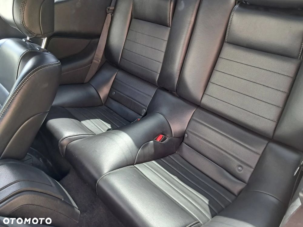 Ford Mustang 3.7 V6 - 12