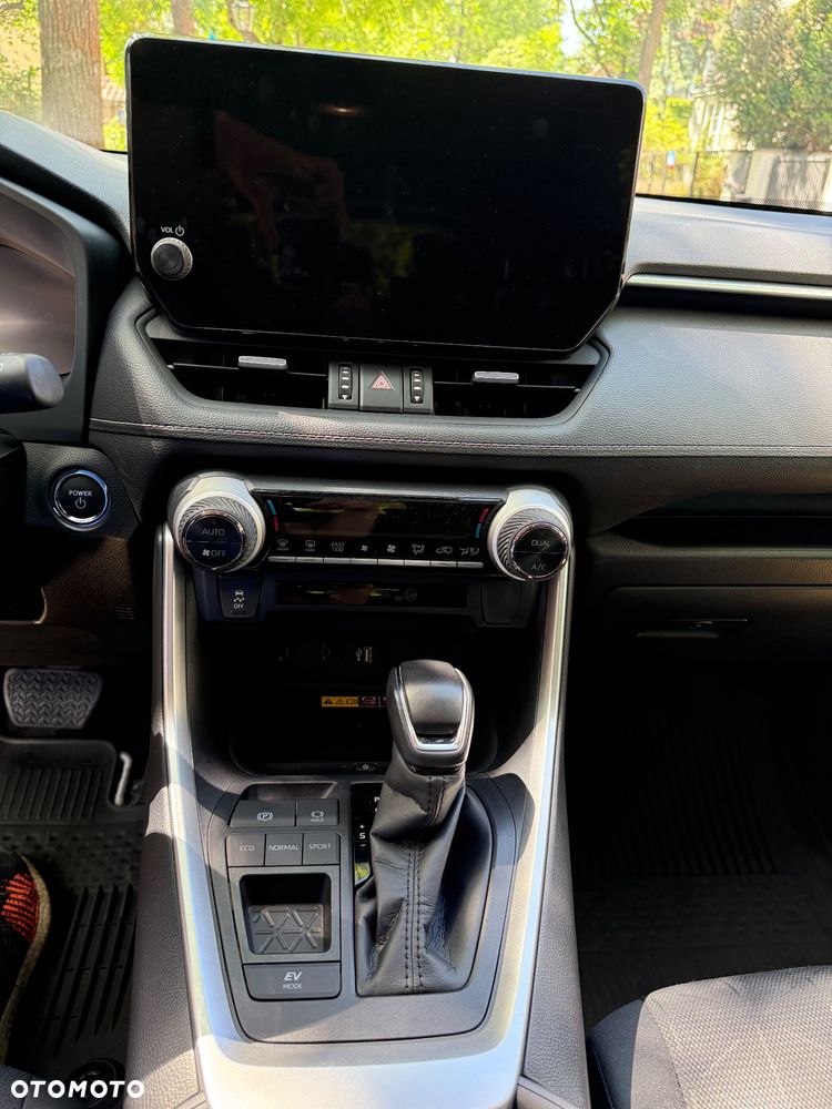 Toyota RAV4 2.5 Hybrid Comfort 4x2 - 26