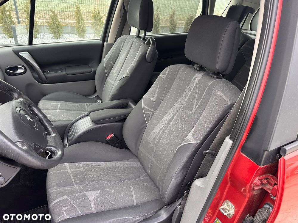 Renault Scenic 2.0 16V Exception - 9