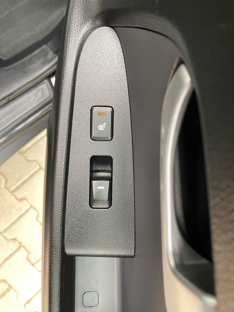 Kia Sportage 1.6 GDI L 2WD - 23