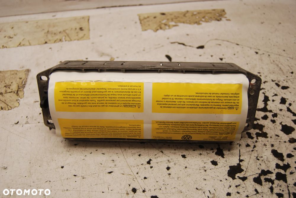 PODUSZKA AIR BAG PASAŻERA 1T0880204A VW TOURAN I 1T0880204 - 4