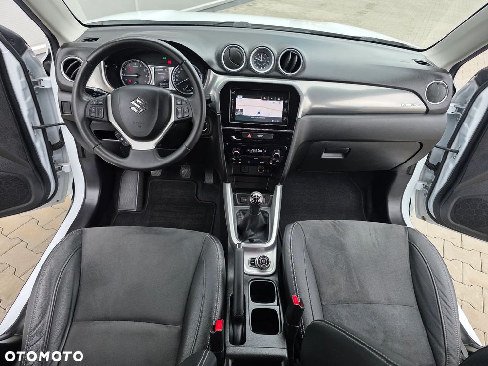Suzuki Vitara 1.6 (4x4) Allgrip Comfort+ - 31