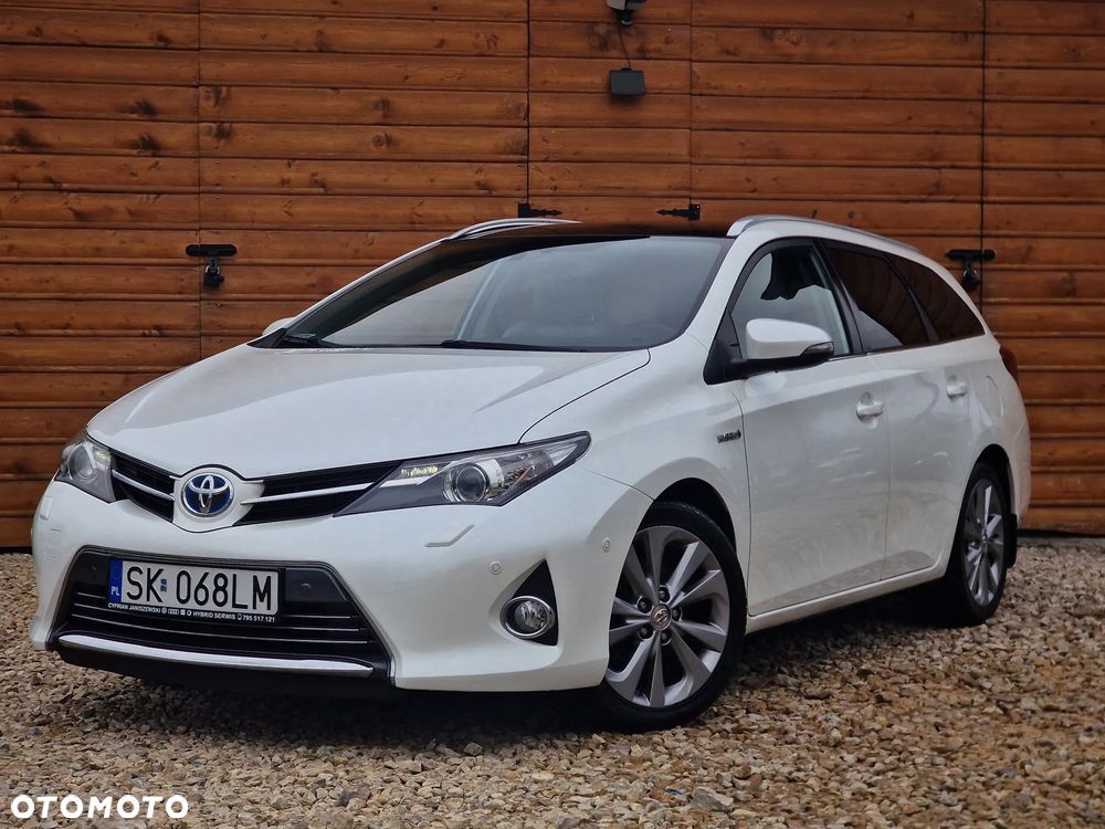 Toyota Auris - 1
