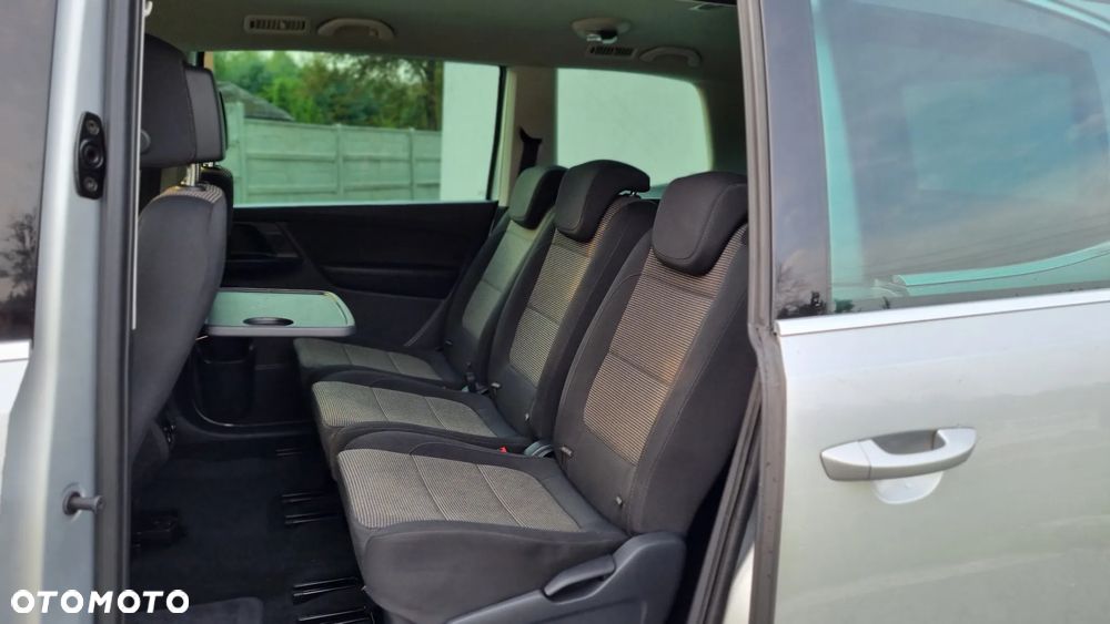 Volkswagen Sharan 2.0 TDI Comfortline - 19