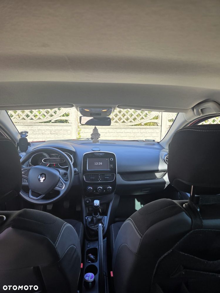Renault Clio - 7