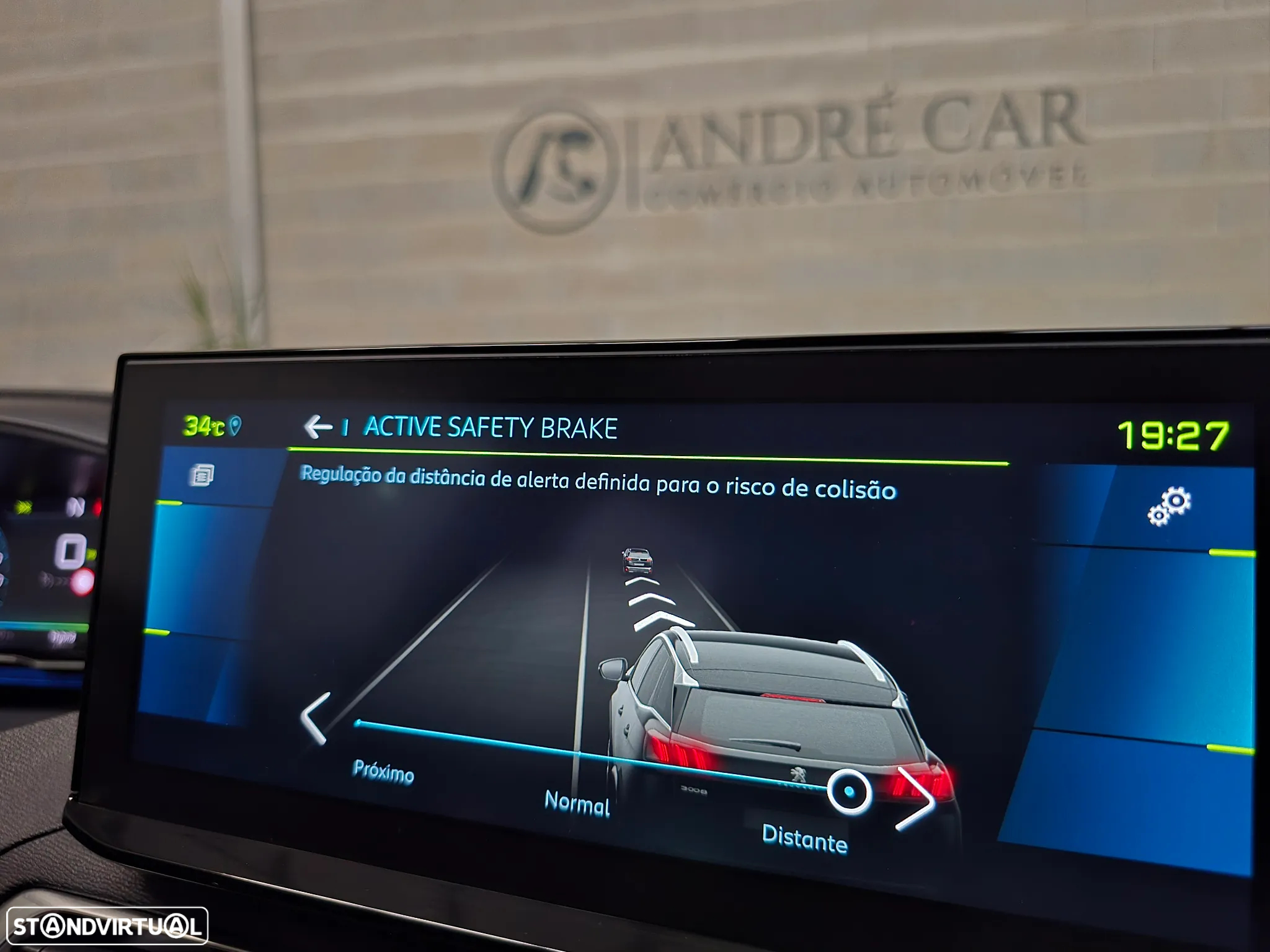 Peugeot 3008 1.6 Hybrid Allure Pack e-EAT8 - 23