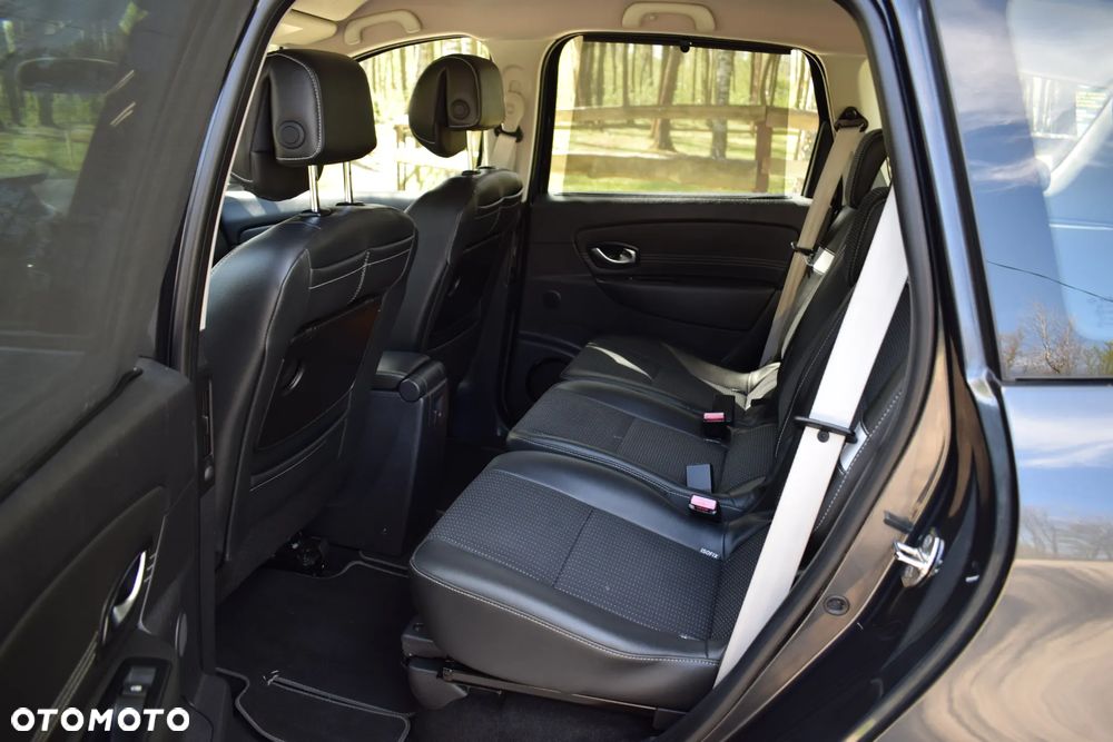 Renault Grand Scenic 2.0 16V 140 CVT Bose Edition - 27