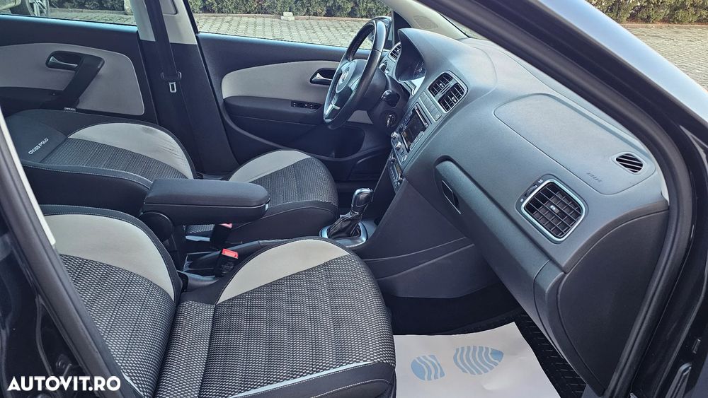 Volkswagen Polo 1.2 TSI DSG Cross - 14