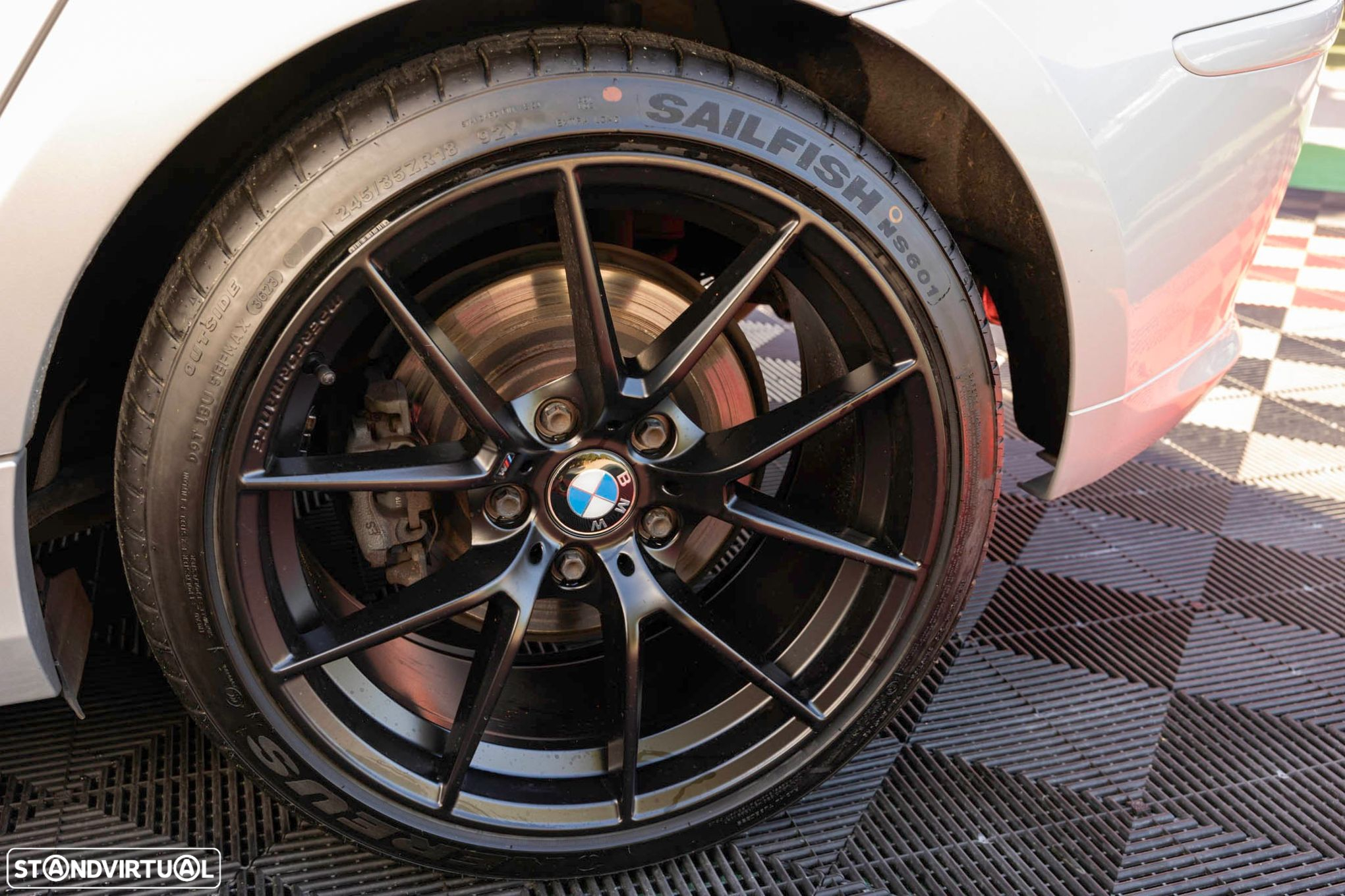 BMW 118 d Pack M - 10