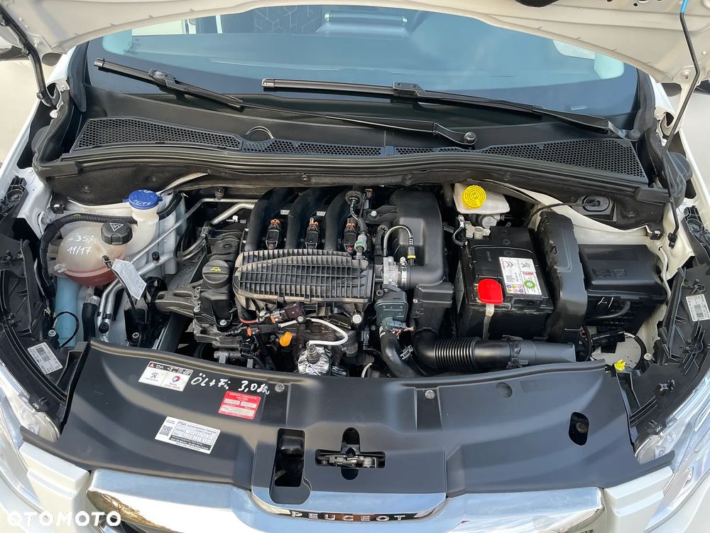 Peugeot 2008 1.2 Pure Tech Active - 6