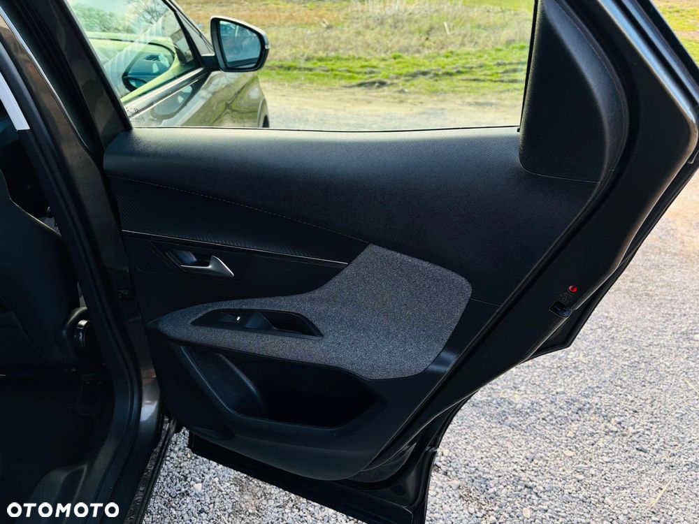 Peugeot 3008 BlueHDi 130 Stop & Start Active Business-Paket - 26