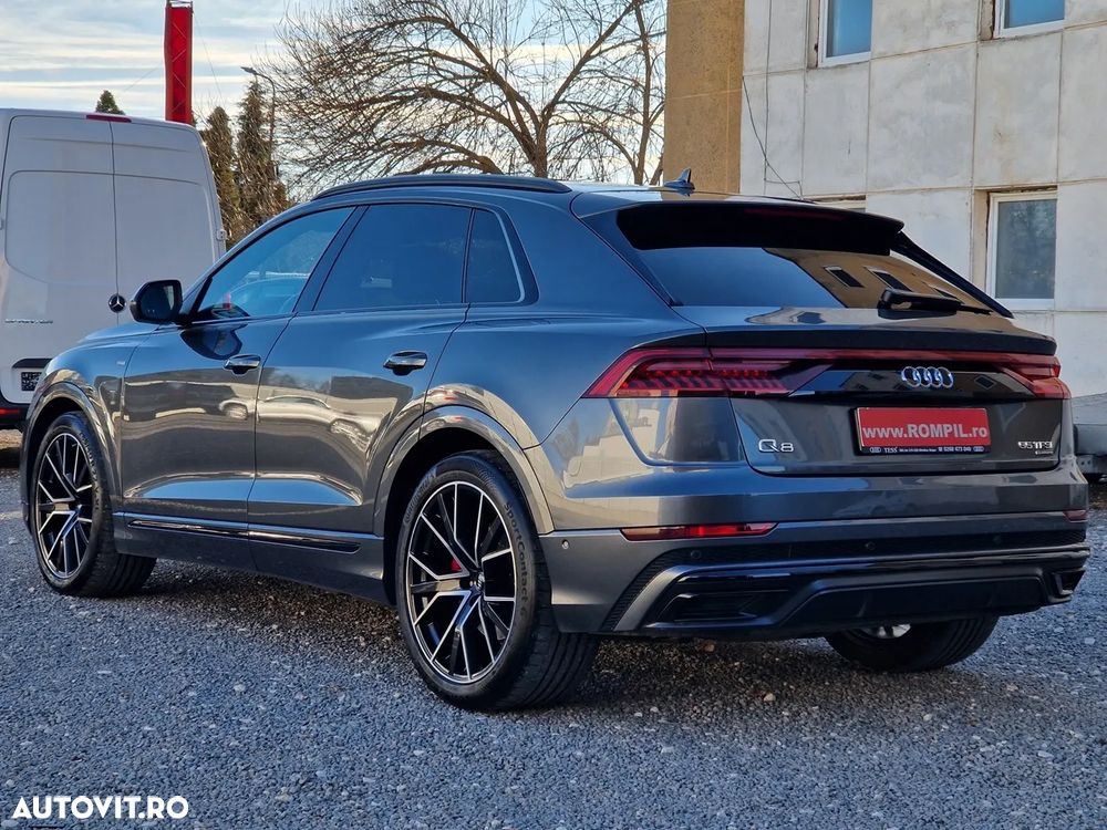 Audi Q8 - 4