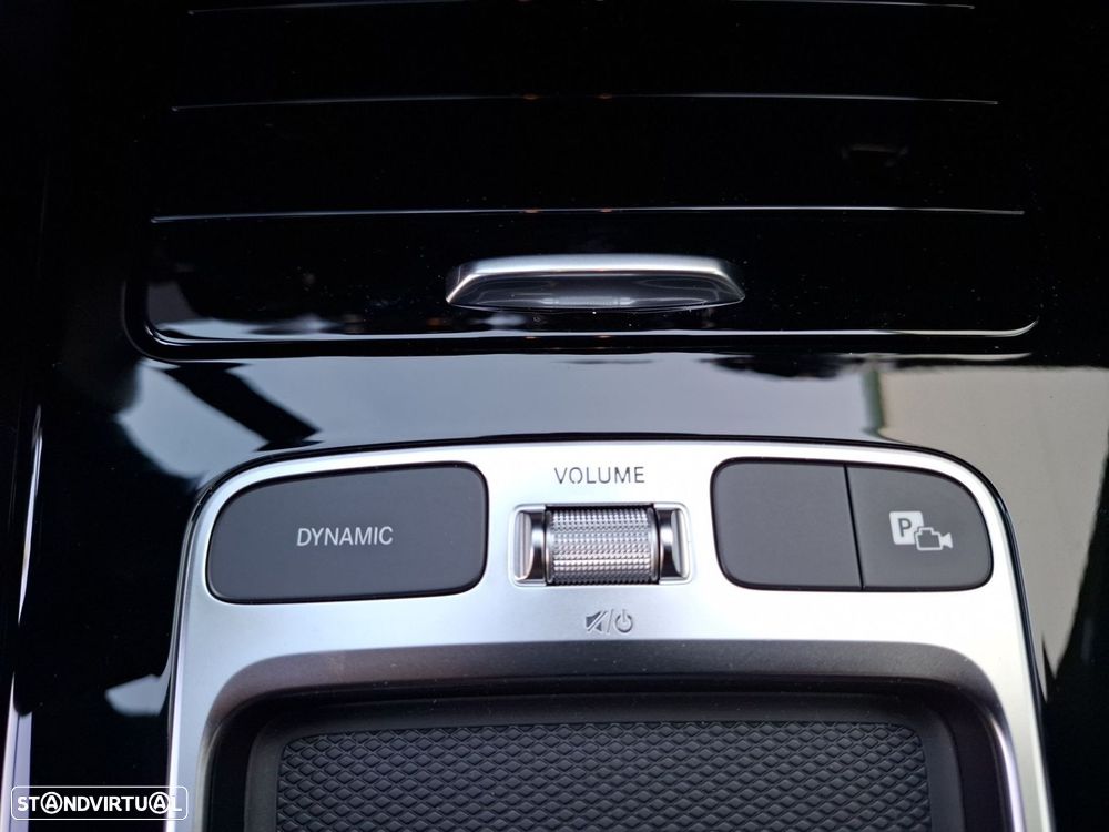 Mercedes-Benz A 250 e - 21