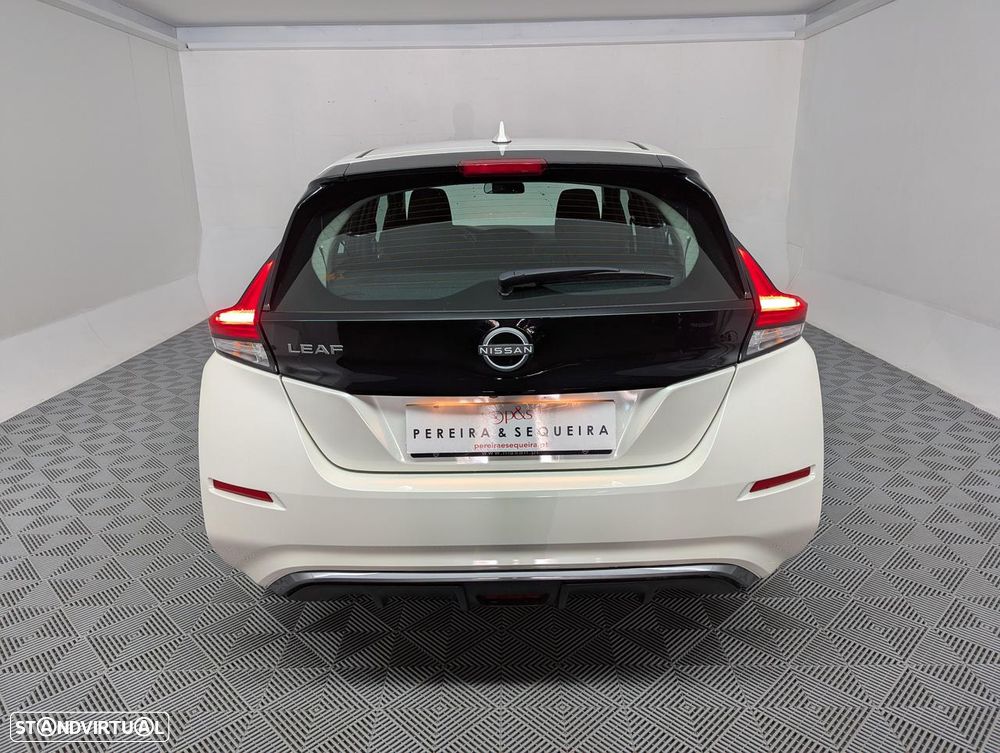 Nissan Leaf N-Connecta - 10