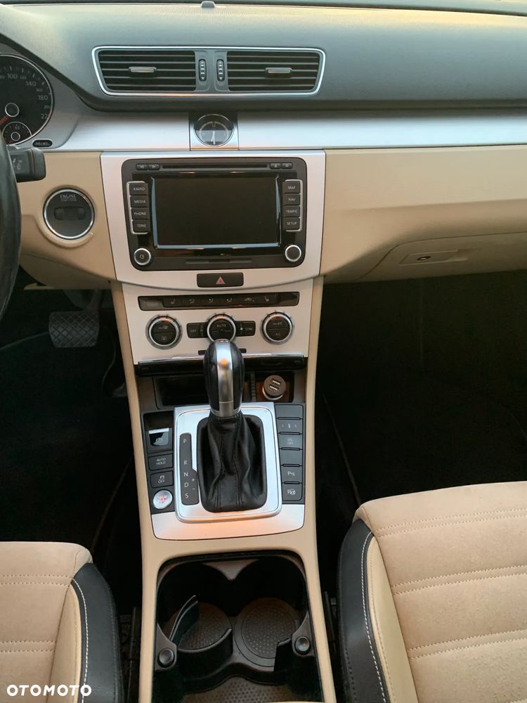 Volkswagen CC 2.0 TDI DPF BMT DSG - 7