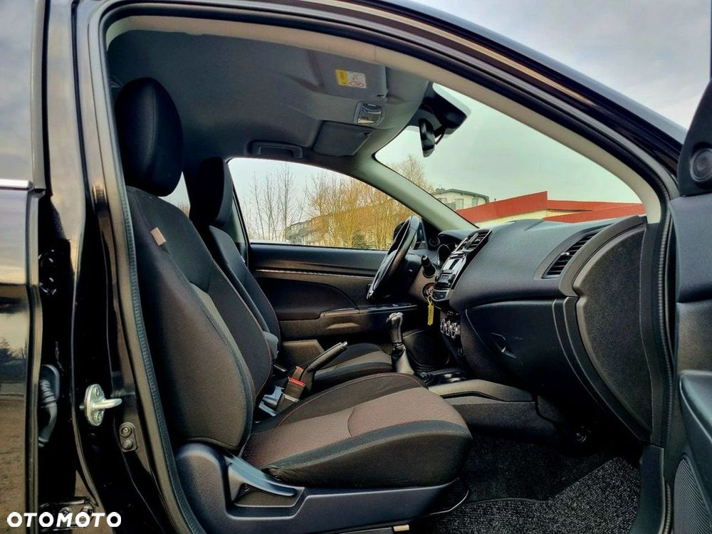 Mitsubishi ASX 1.6 Invite - 11