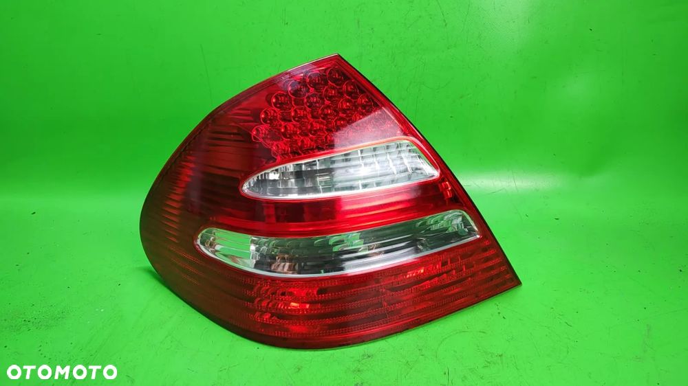 Lampa Lewa e klasa w211 Przedlift LED Avantgarde Kompletna - 1