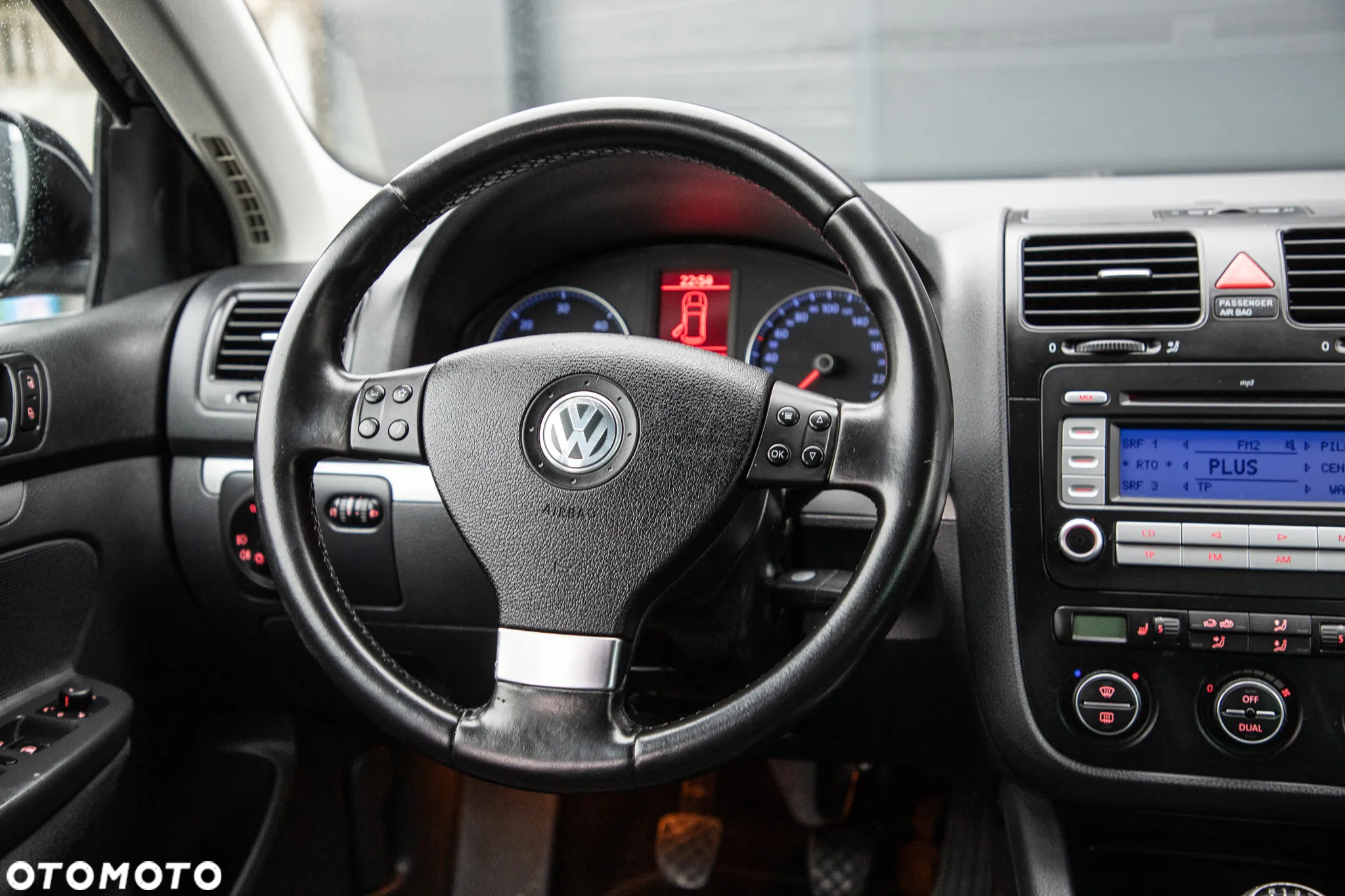 Volkswagen Golf 1.9 TDI 4Motion Comfortline - 24