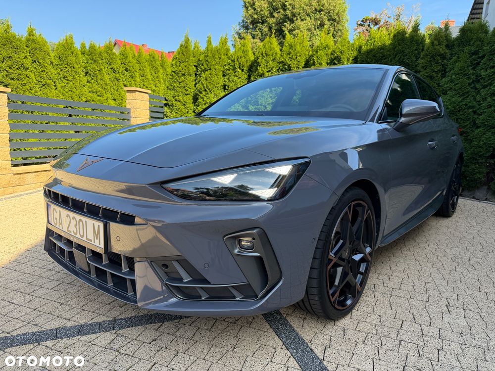 Cupra Leon 1.5 eTSI mHEV DSG - 2