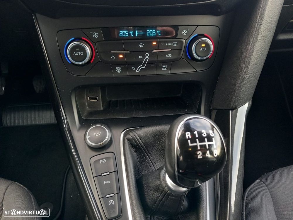 Ford Focus 1.5 TDCi Titanium - 20