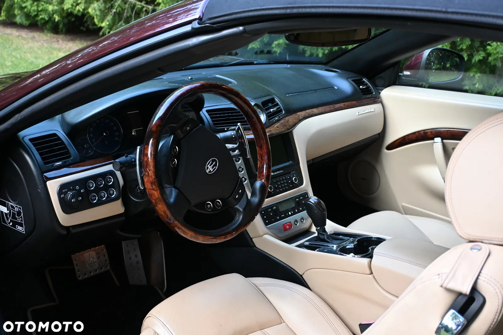 Maserati GranCabrio - 15