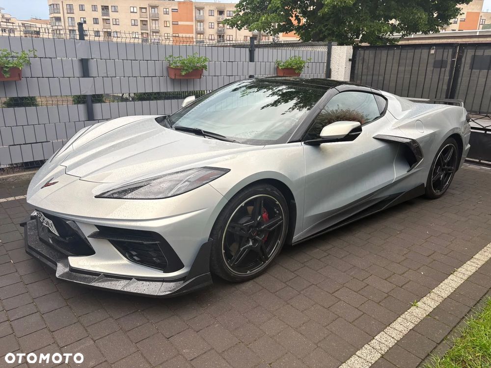 Chevrolet Corvette - 9