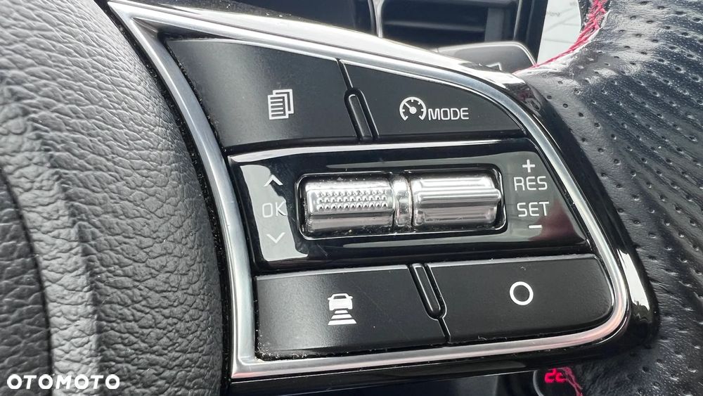 Kia ProCeed 1.6 T-GDI DCT7 OPF GT - 15