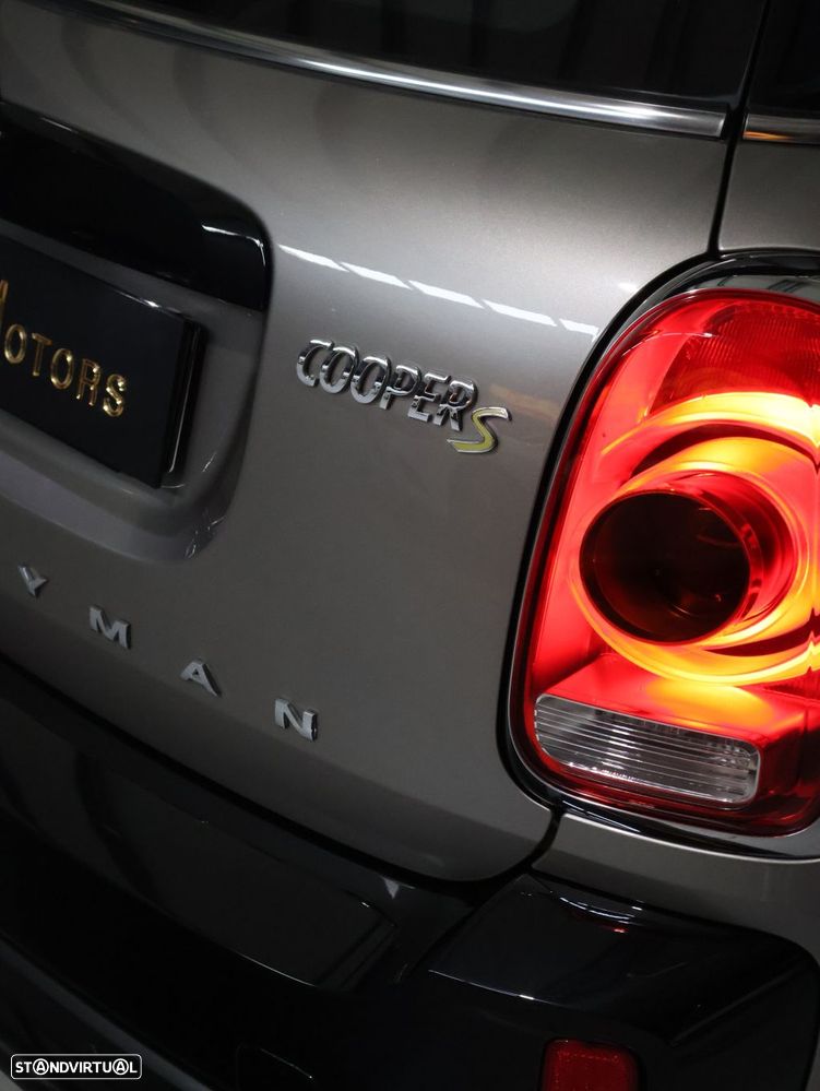 MINI Countryman Cooper SE ALL4 Auto - 17
