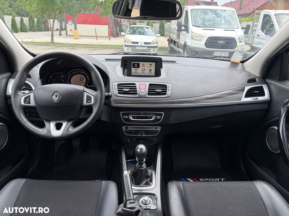Renault Megane 1.9 dCi Privilege - 5