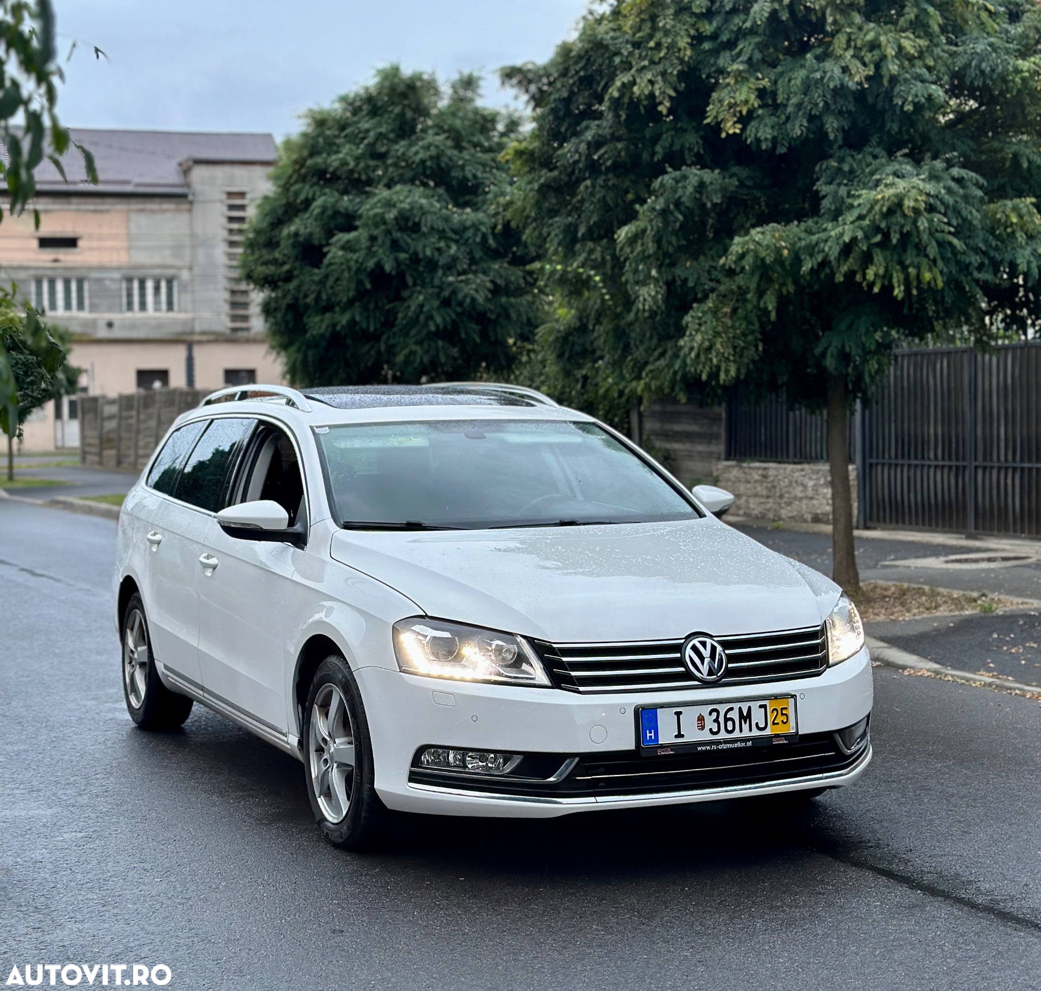 Volkswagen Passat Variant 2.0 TDI BlueMotion Technology Highline - 2