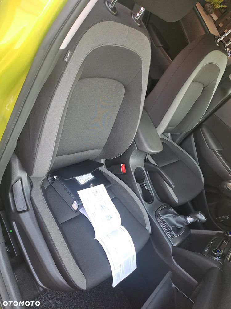 Hyundai Kona - 31