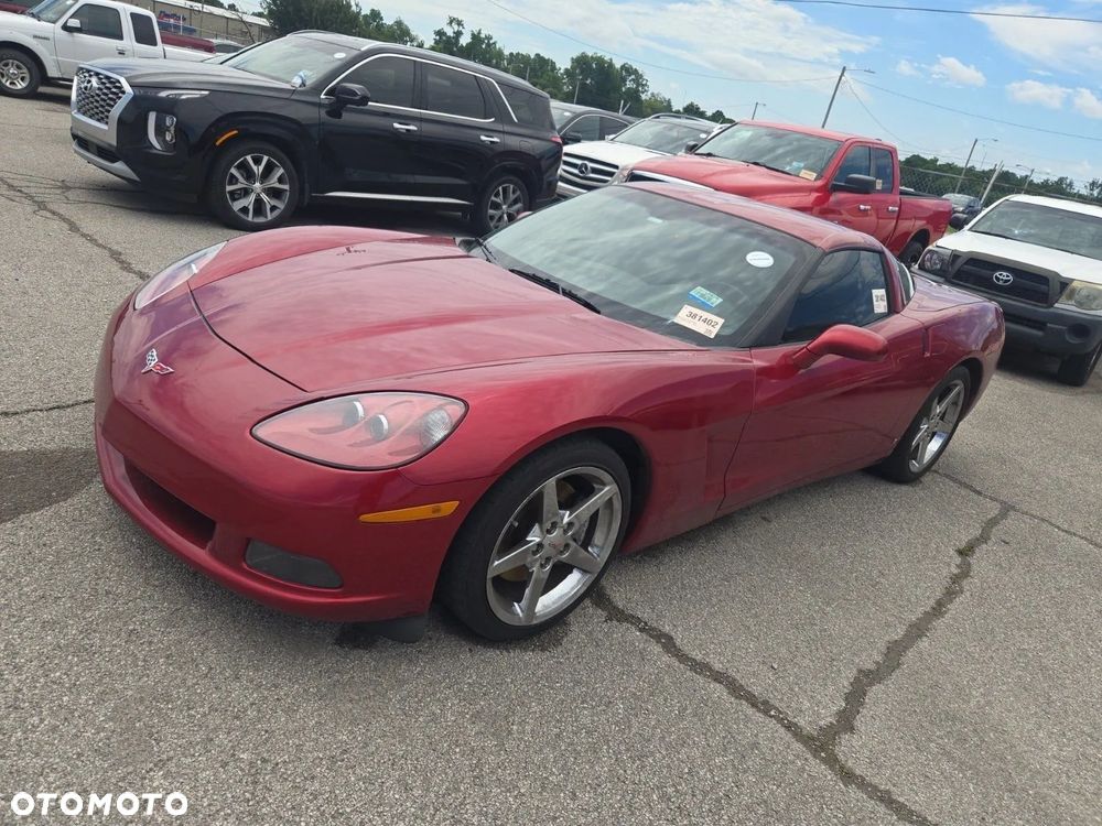 Chevrolet Corvette - 1