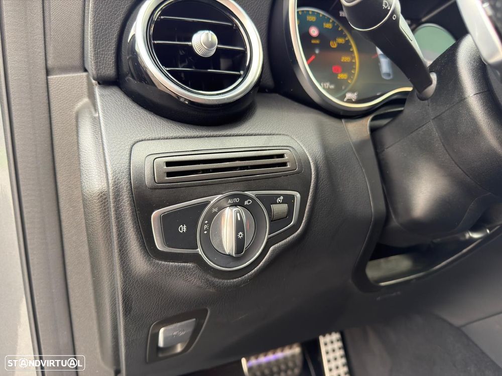 Mercedes-Benz GLC 300 e Coupé 4Matic - 33