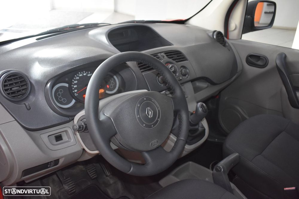 Renault Kangoo 1.5 dCi C. Grande Volume - 25