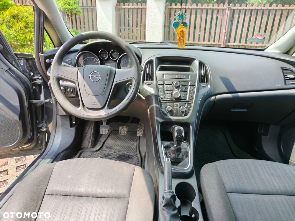 Opel Astra 1.4 Essentia - 8