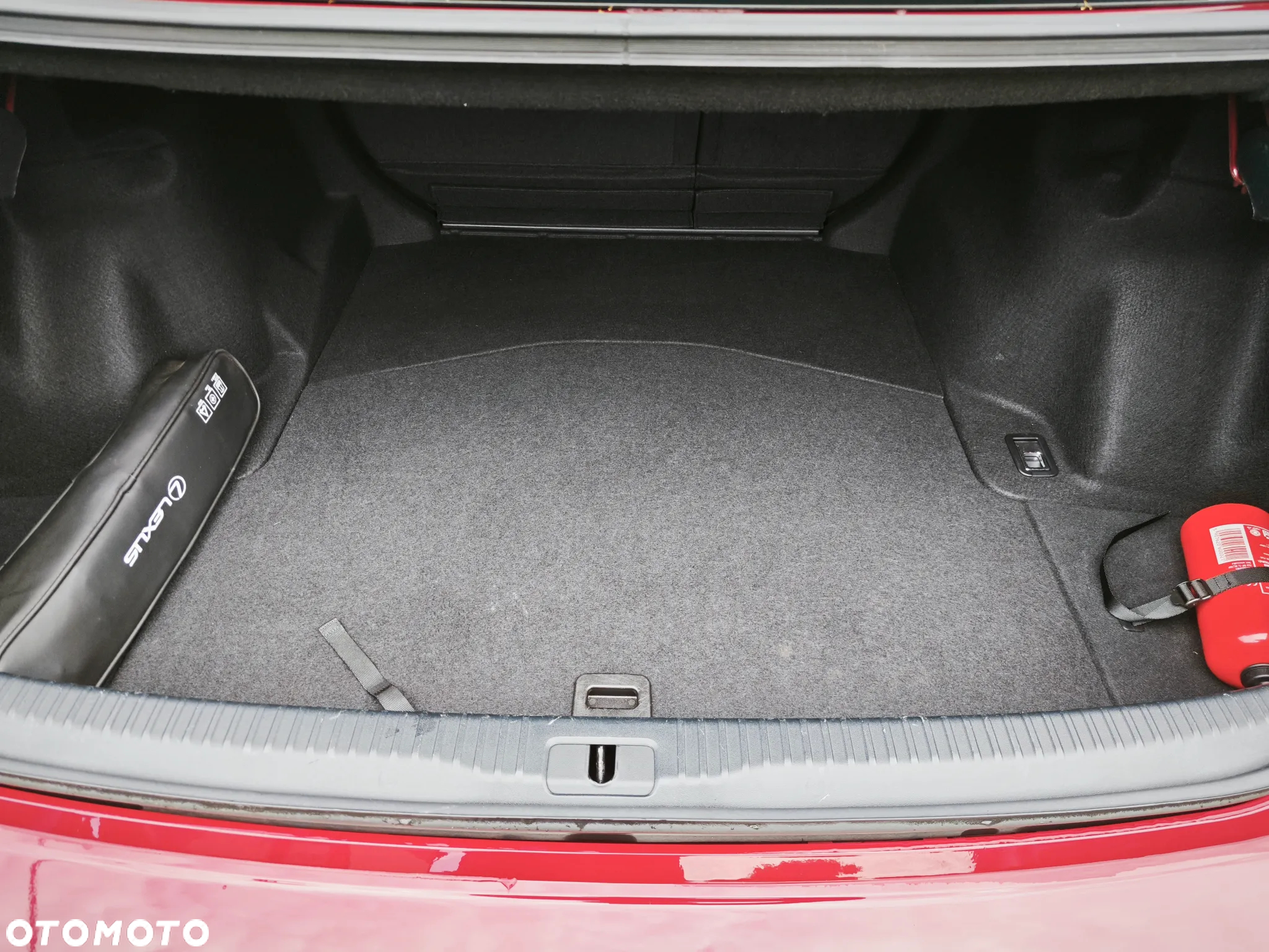 Lexus IS 200t / 300 Elegance - 17
