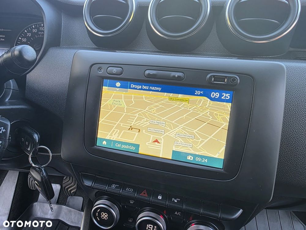 Dacia Duster 1.6 SCe Prestige - 10